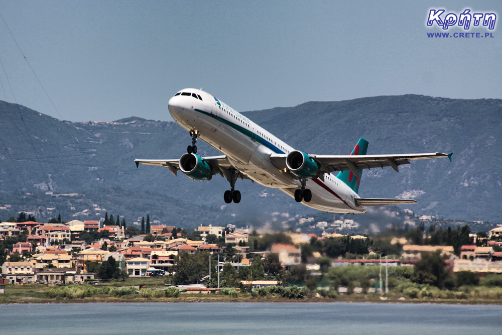 Samolot start z Korfu
