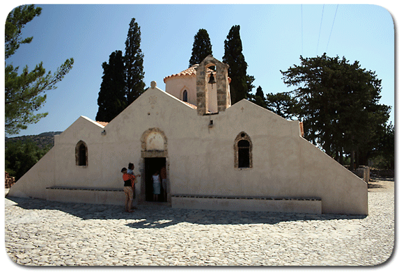 Panagia Kera - widok od strony wejścia
