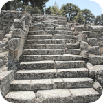 Wciąż wykorzystywane starożytne schody