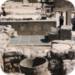 Knossos - betonowe wykopaliska