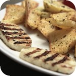 Grilled halloumi cheese