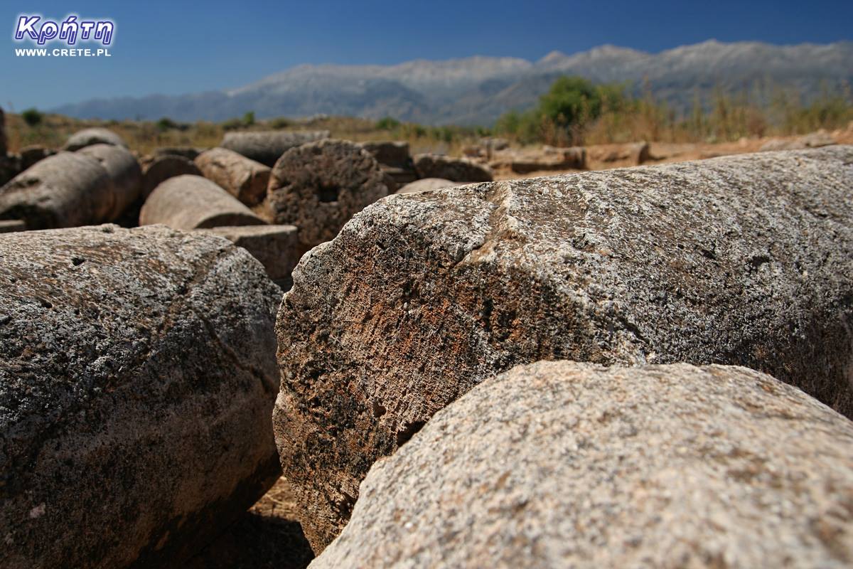 Aptera - View of the White Mountains