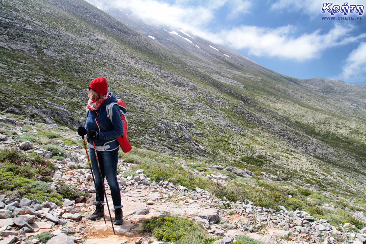 Entrance to the Psiloritis peak