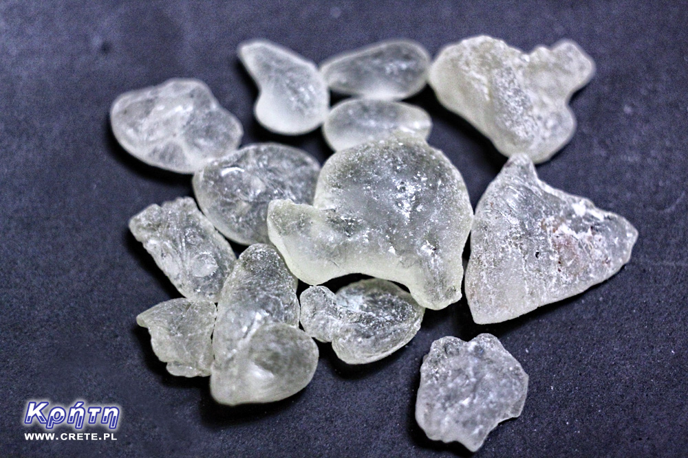 Mastic crystals