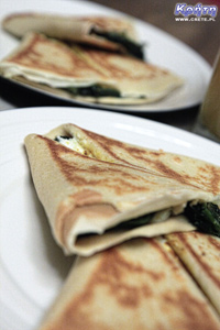 Pancakes With Spinach and feta