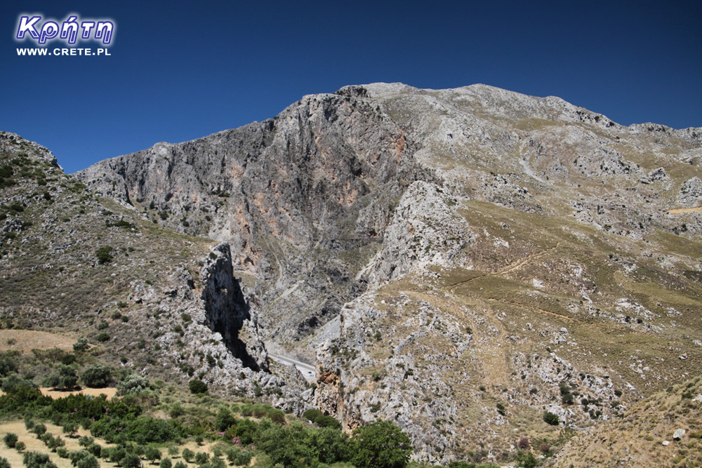 Die Wände der Kourtaliotiko-Schlucht