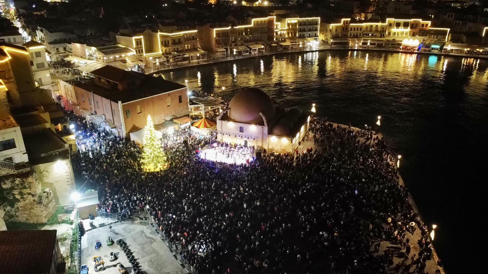 Weihnachtsbeleuchtung in Chania