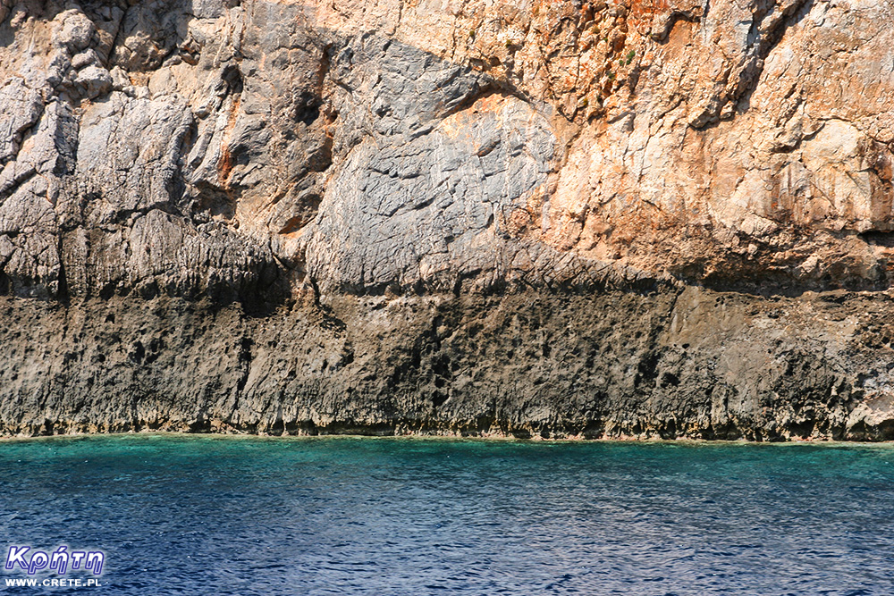 The coast, apparently during the voyage to Balos