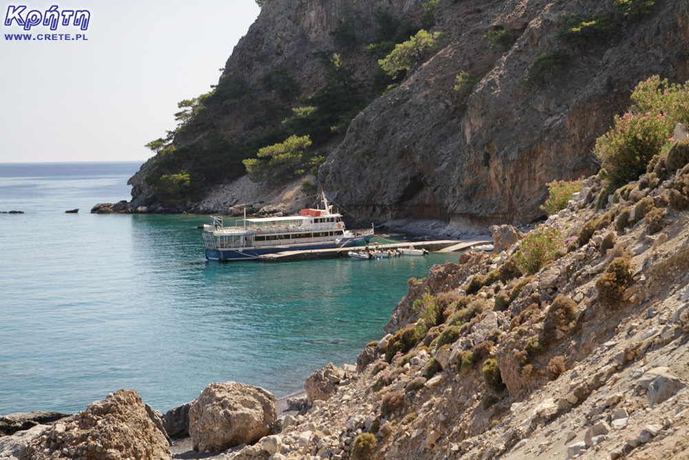 Apollon K. im Yachthafen von Agia Roumeli