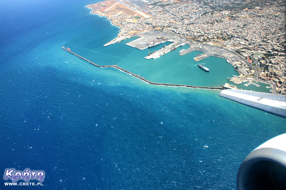 Kreta - Samolot nad Heraklionem