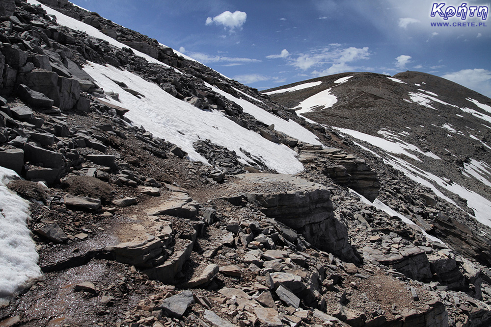 Trail to Psiloritis